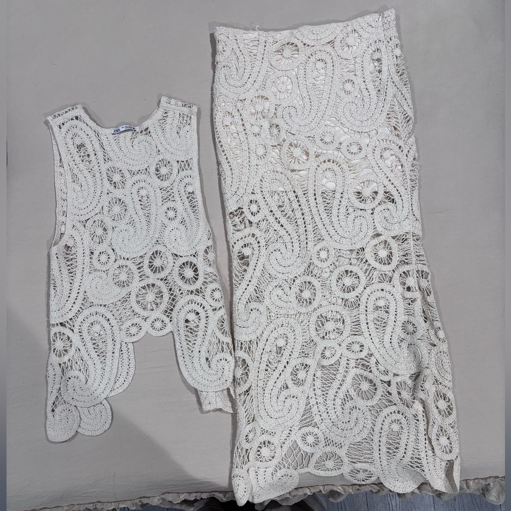 Zara Cream Asymmetrical Crochet Dress - Picture 5 of 10